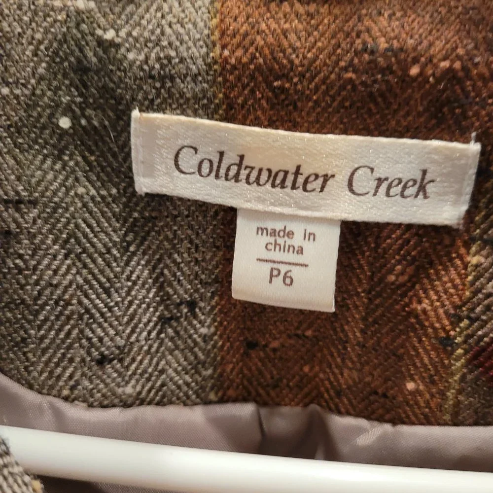 Jacket - Picture 3 of 3